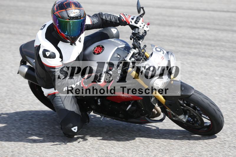 /Archiv-2025/09 22.04.2025 Cornu Master School ADR/rot-rouge/89